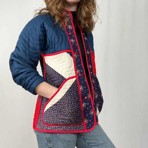 Vintage 60s 70s Quilted Floral Light Jacket Oversized Cottagecore Grandmacore - Picture 4 of 9